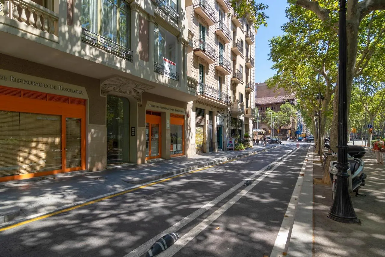 Stay U-Nique Apartments Gran Via II Barcelona 0*,
